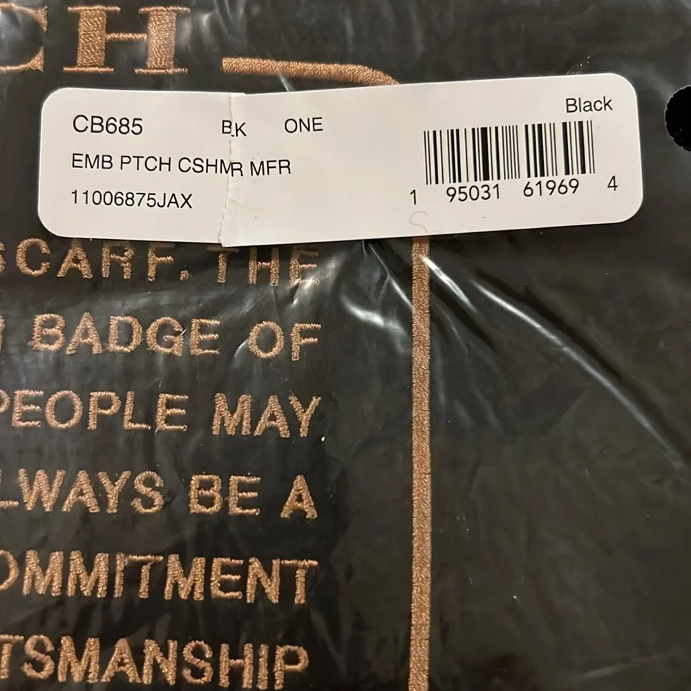 NWT Coach Cashmere scarf - Picture 3 of 4